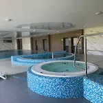 Mila Basen Sauna